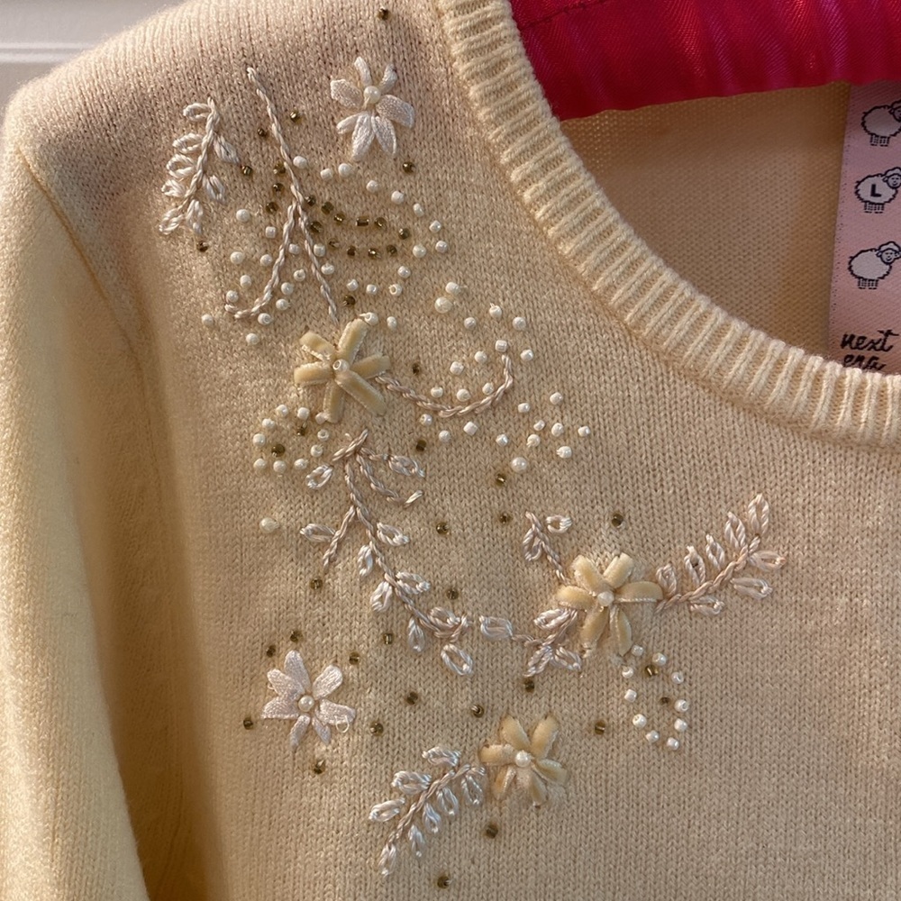 Women’s cardigan with detail embroidery - Picture 2 of 9